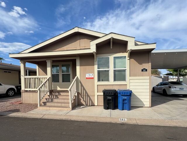 Best Mobile Home Communities in Phoenix, AZ for Families & Retirees | Win Mobile